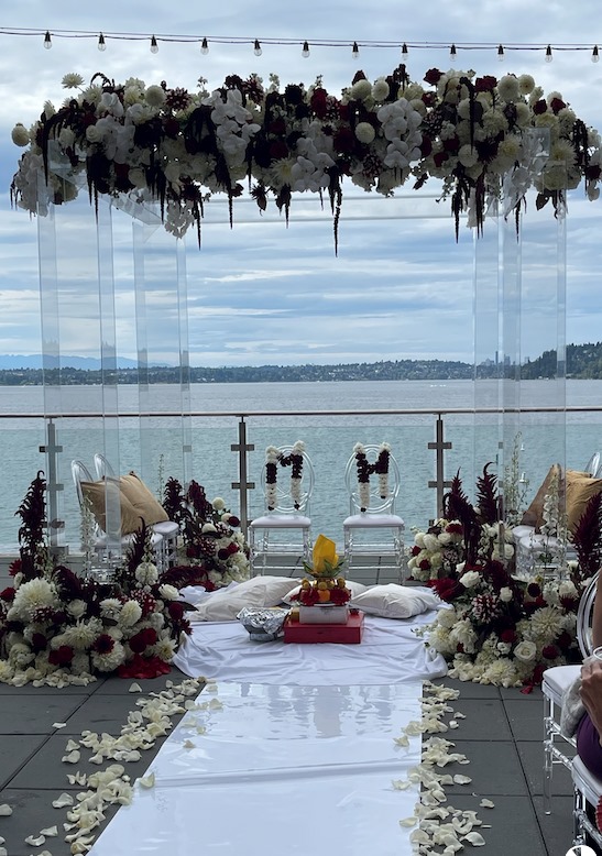 Custom Plexiglass Wedding Display
