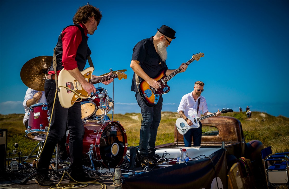 Torquedos bjöd på härlig surfmusik. Foto: Mikael Linder